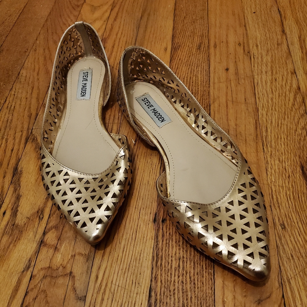 Steve Madden cutout flats, size 8